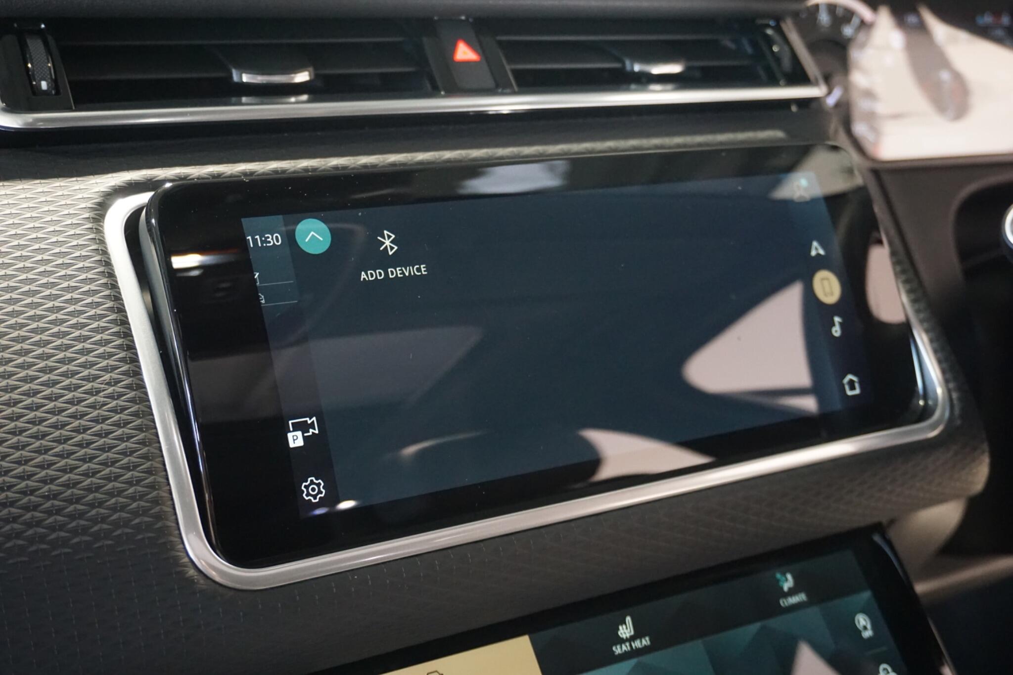 Land Rover Range Rover Velar 3.0 D300 MHEV R-Dynamic SE SUV 5dr Diesel Auto 4WD Euro 6 (s/s) (300 ps)